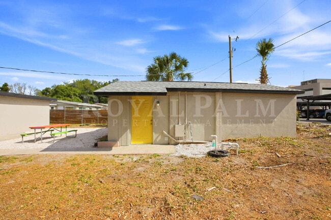 Photo - North Fort Myers has 99 Problems but this 1/1 Isn't It! Unit B, North Fort Myers, FL 33916