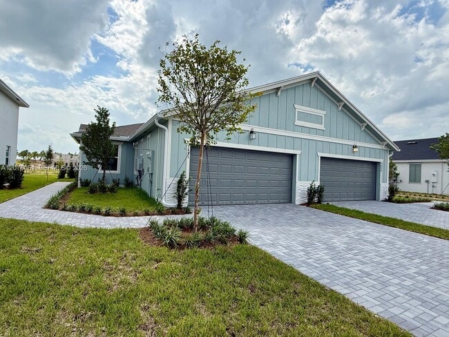Building Photo - 1691 Pelican Post Pl
