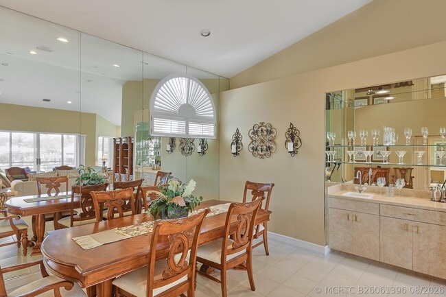 392 Spyglass Way