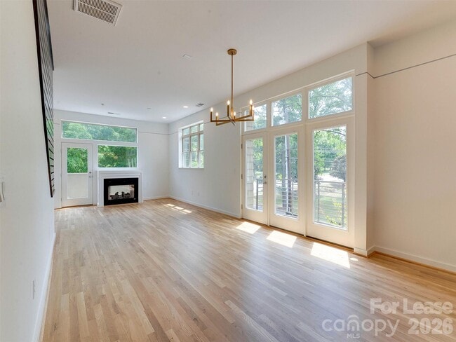 Photo - 1174 Park West Dr