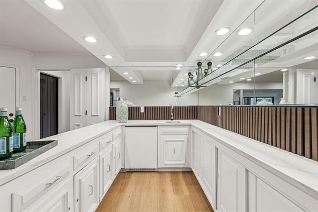 Photo - 7420 Royal Ln