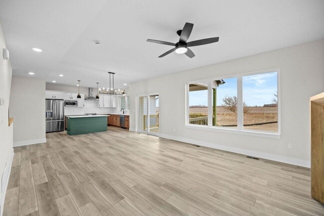 Photo - 4 Bedroom Townhome Available February 1st!