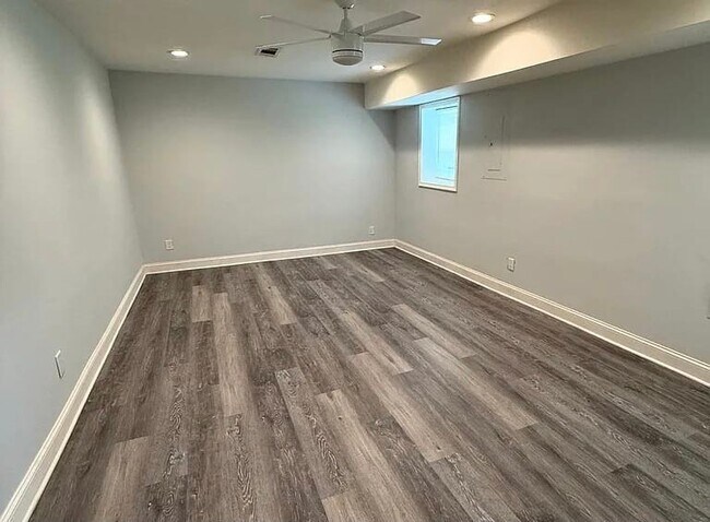 Photo - 1110 Veltre Cir SW
