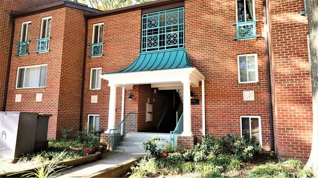 Photo - 11818 Breton Ct Unit 1A