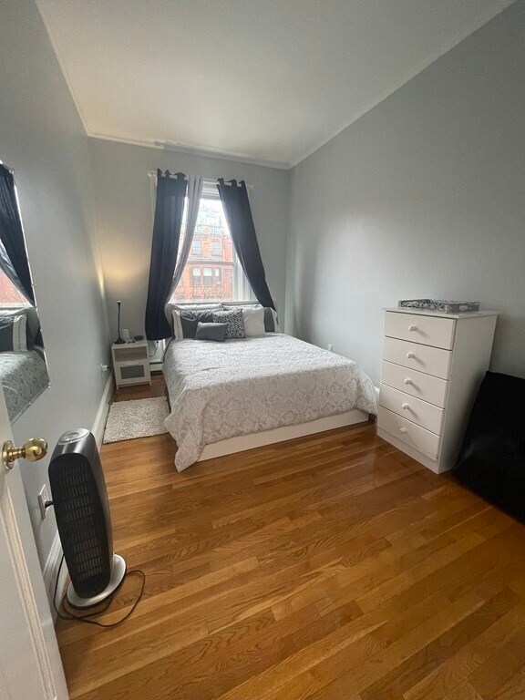 Photo - 449 Beacon St Unit 7