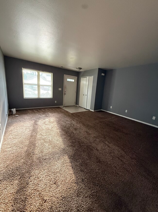 Building Photo - 6739 16th Ave Unit B