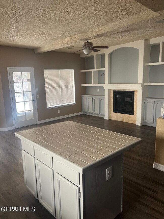 12248 Golden Sun Dr House House Rental in El Paso, TX
