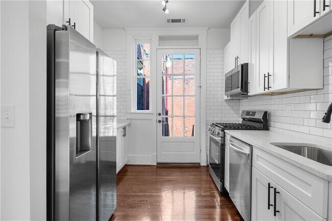 Photo - 360 Ponce De Leon Ave NE Unit 17