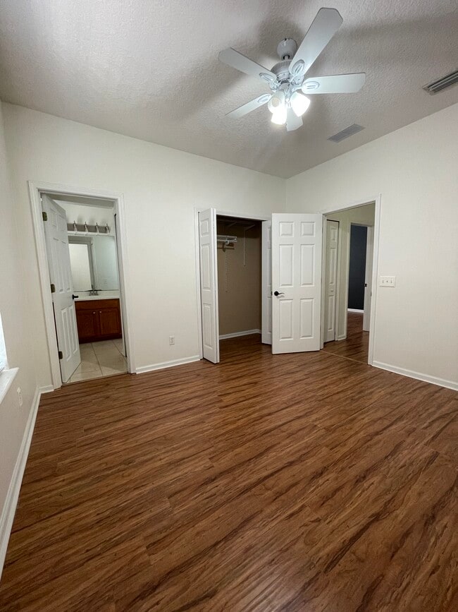 Building Photo - 12414 Forest Lake Cir N Unit 12414 Forest Lake Circle