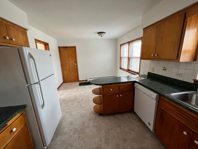 Photo - 1214 E Northwest Highway