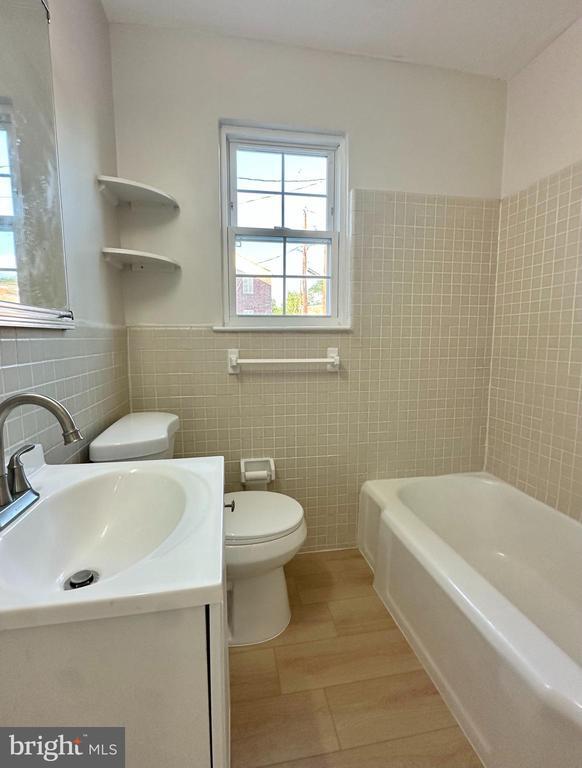 Photo - 100 Park Blvd Unit 14A