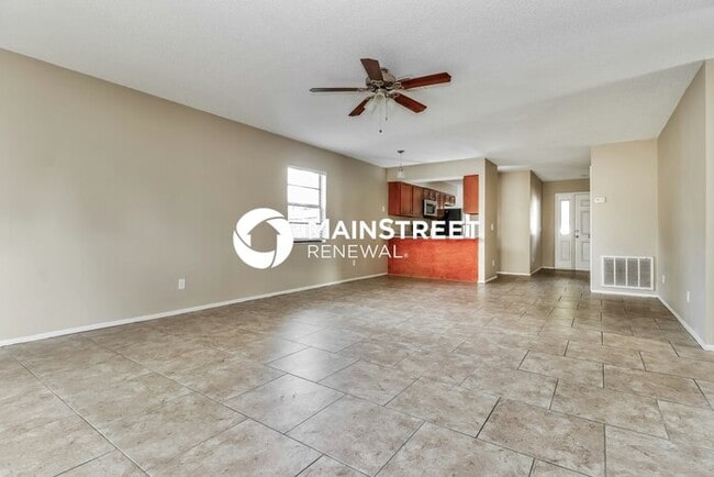 Photo - 3 Bedroom Pet-Friendly Home in Port Richey, FL with Main Street Renewal