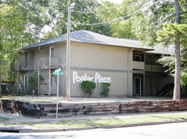 Photo - Poplar Place Apartments