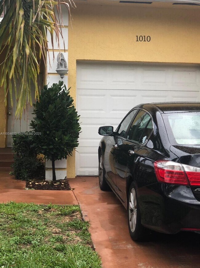 Photo - 1010 NW 2nd Ave