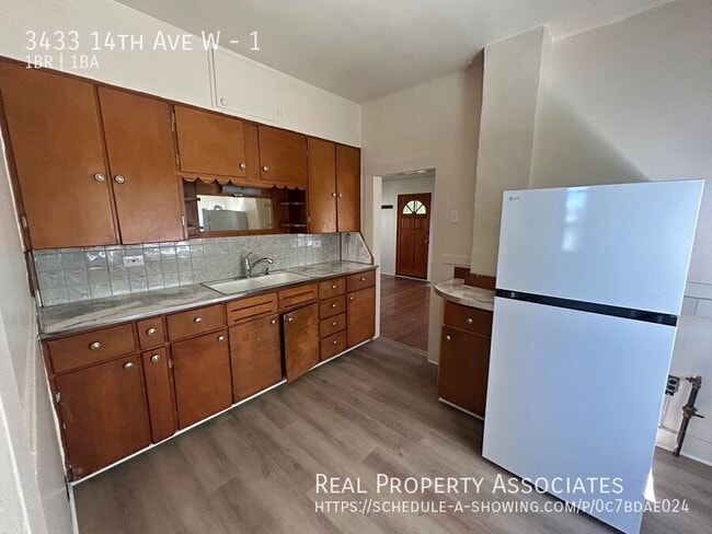 Photo - 3433 14th Ave W Unit 1