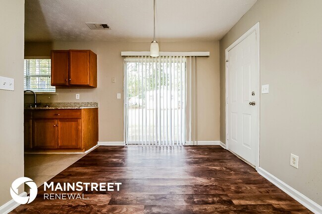 Photo - 200 Oak Hill Rd