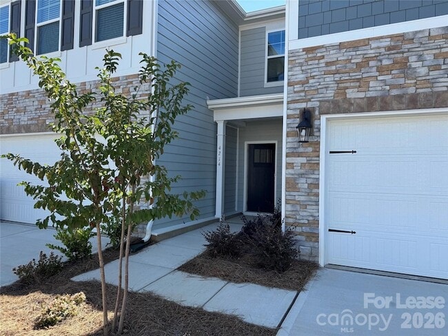 Photo - 4214 Steel Wy