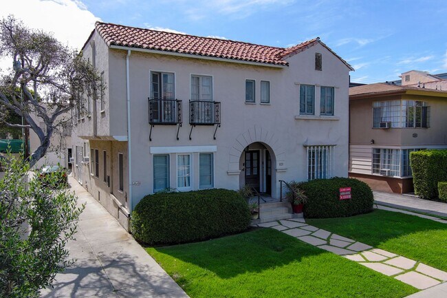 Photo - 123 Hamilton Luxury Investments LLC