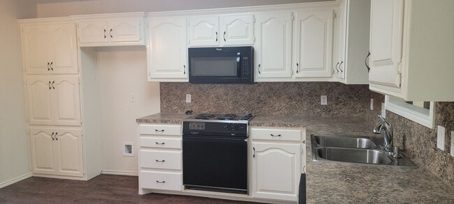 Photo - Beautiful 3/2/2 home in Cooper ISD