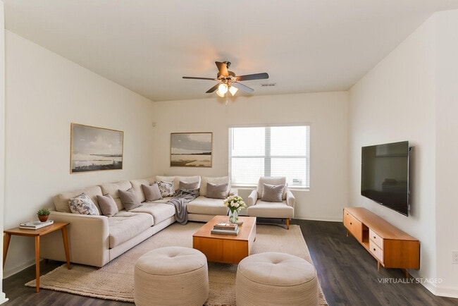 Photo - 5740 Timber Leaf Lp