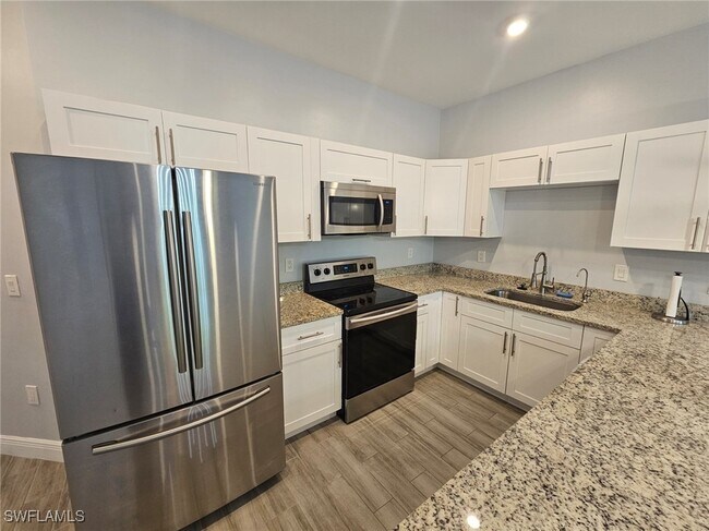 Photo - 4751 22nd St SW