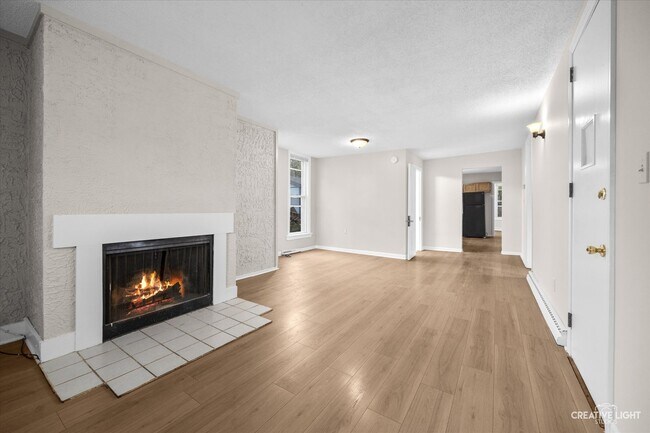 Photo - 674 St Charles St