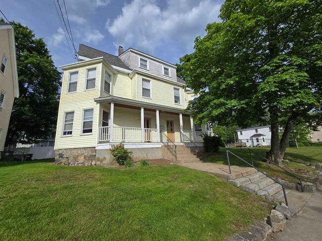 Building Photo - 1 Bed - Newly Renovated - Park - Dedham Square Unit 364-301