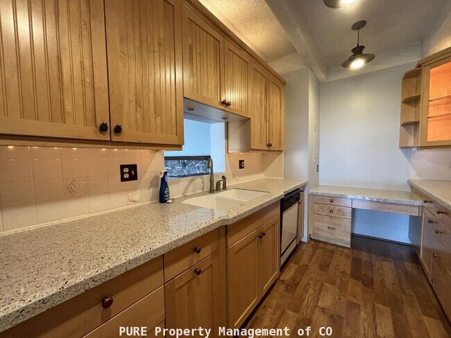 Photo - Beautiful 2 bedroom 2 bath condo!  Updated! Unit 605