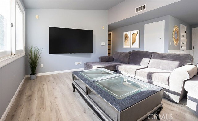 Photo - 5706 Wallis Ln