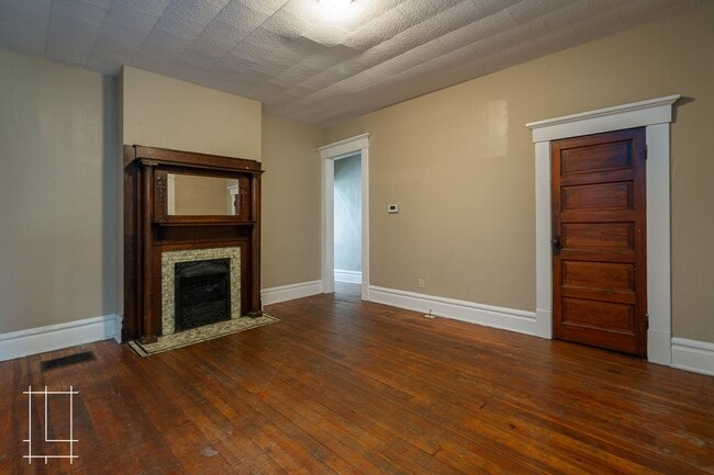 Photo - 860-862 Dennison Ave Unit 862 Dennison Ave