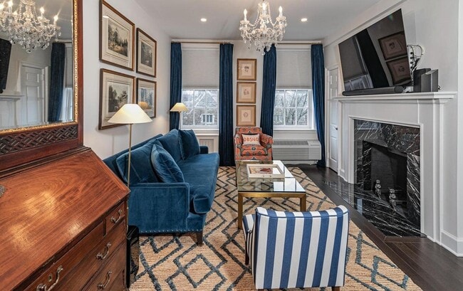 Photo - 44 Nassau St Unit 37D