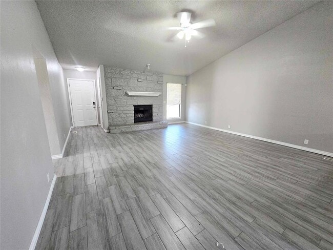 Photo - 217 Cypress Dr