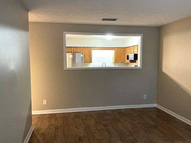 Photo - 1116 Willow Ln