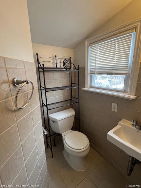 Photo - 598 Notre Dame St