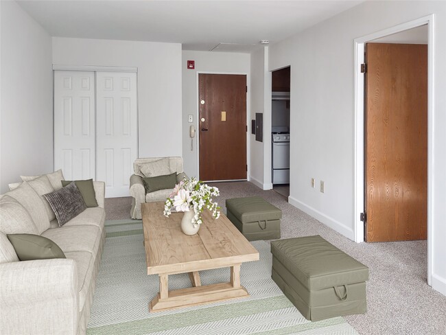 Photo - 664 Town Bank Rd