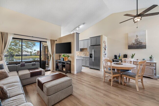 Photo - 3006 Black Oak Ct Unidad 3006