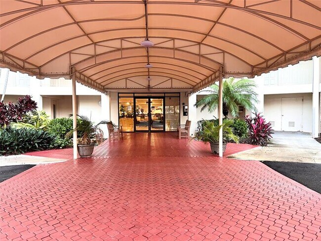 Photo - 3010 N Course Dr Unidad 511