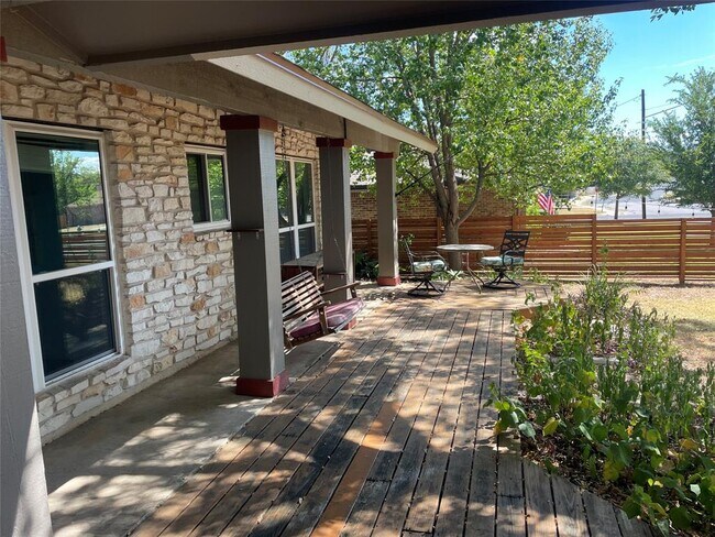 Photo - 2404 N Shields Dr