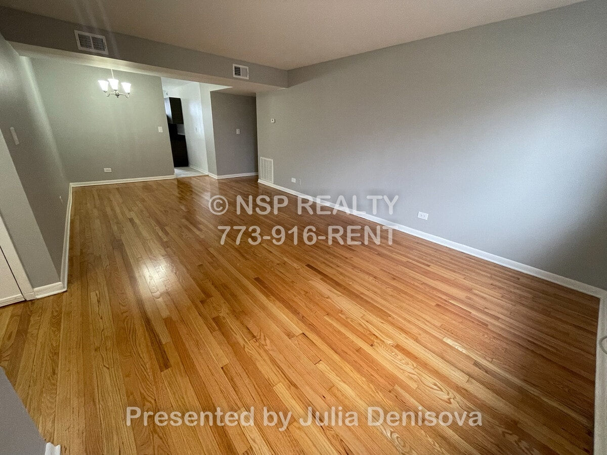 Photo - 4924 Mulford St Unit 2W