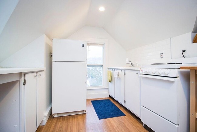 Photo - 12 Dean Ave Unit #3