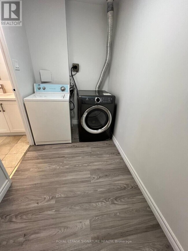 Photo - 100 Mornelle Ct