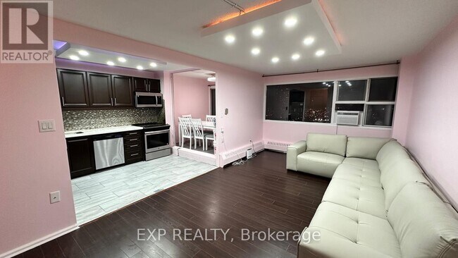 Photo - 725 Don Mills Rd. Unit 2506