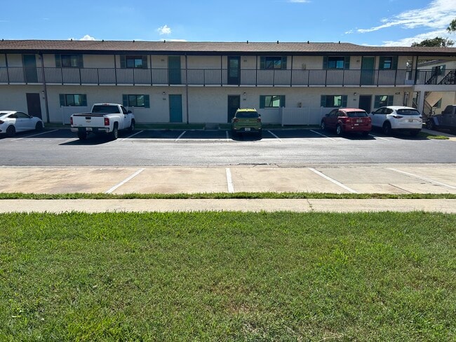 Building Photo - 435 Catamaran Dr Unit #55