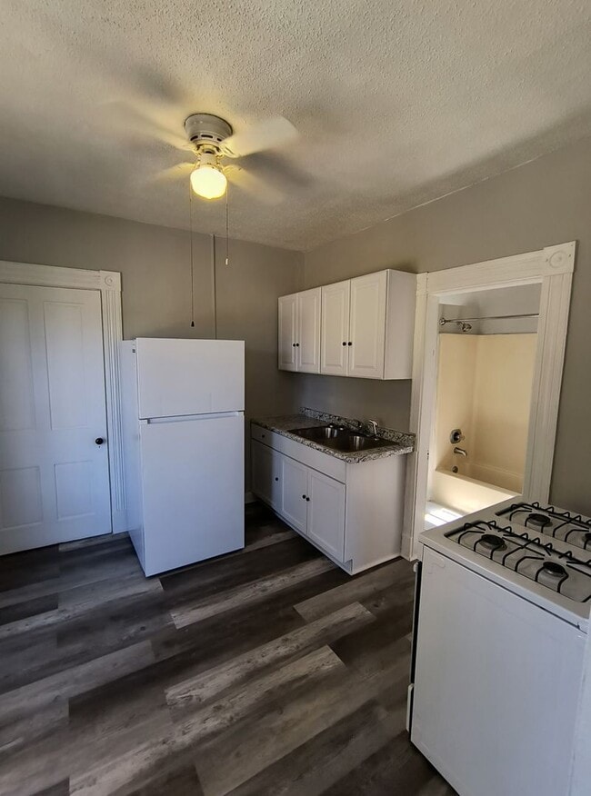 Photo - 431 N 3rd St Unidad #2