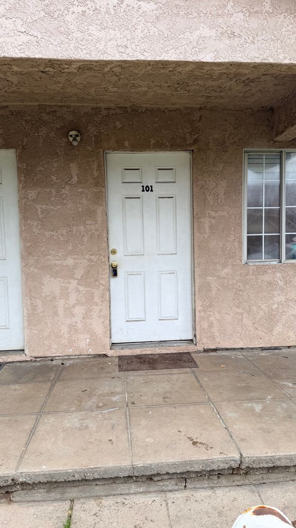 Photo - 924 E Yosemite Ave Unit 101