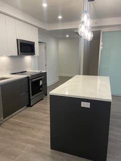 Photo - 195 Hunter St E