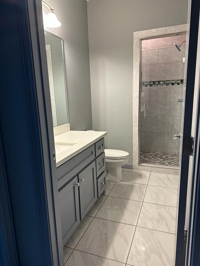 Photo - 530 Ebony Unit Apartment #1