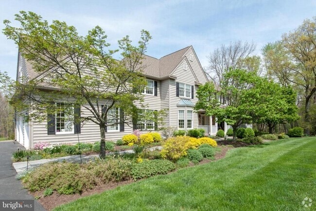 Building Photo - 4900 Hunt Field Dr Rental
