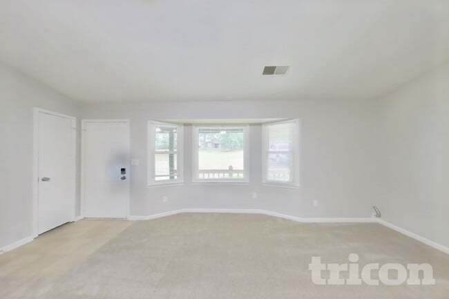 Photo - 1731 Hidden Acres Dr SW