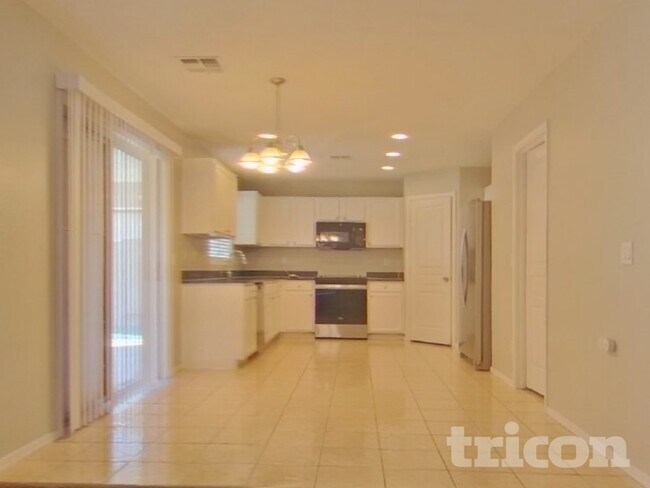 Photo - 11218 W Elm Ln